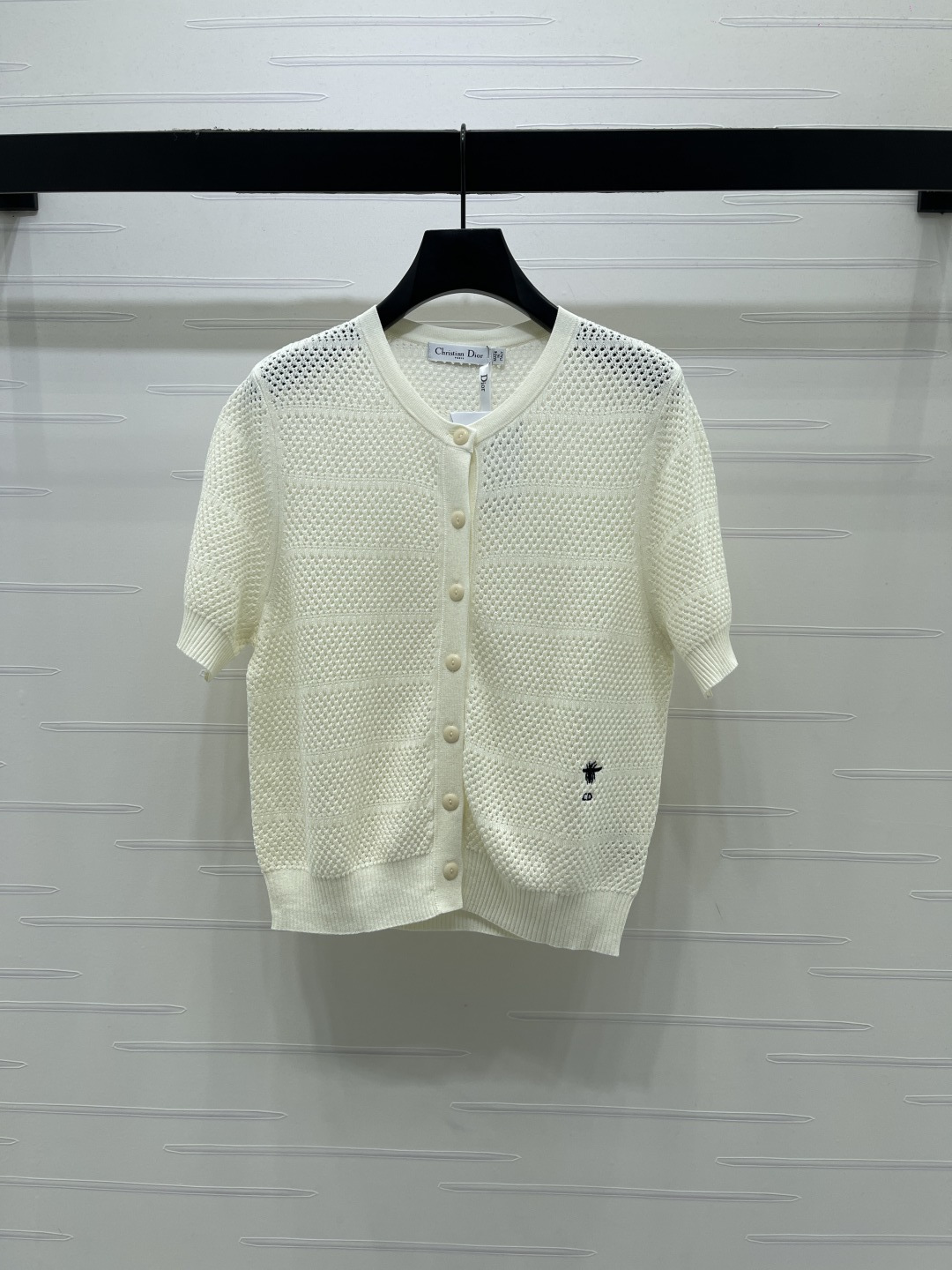 Women's short sleeves